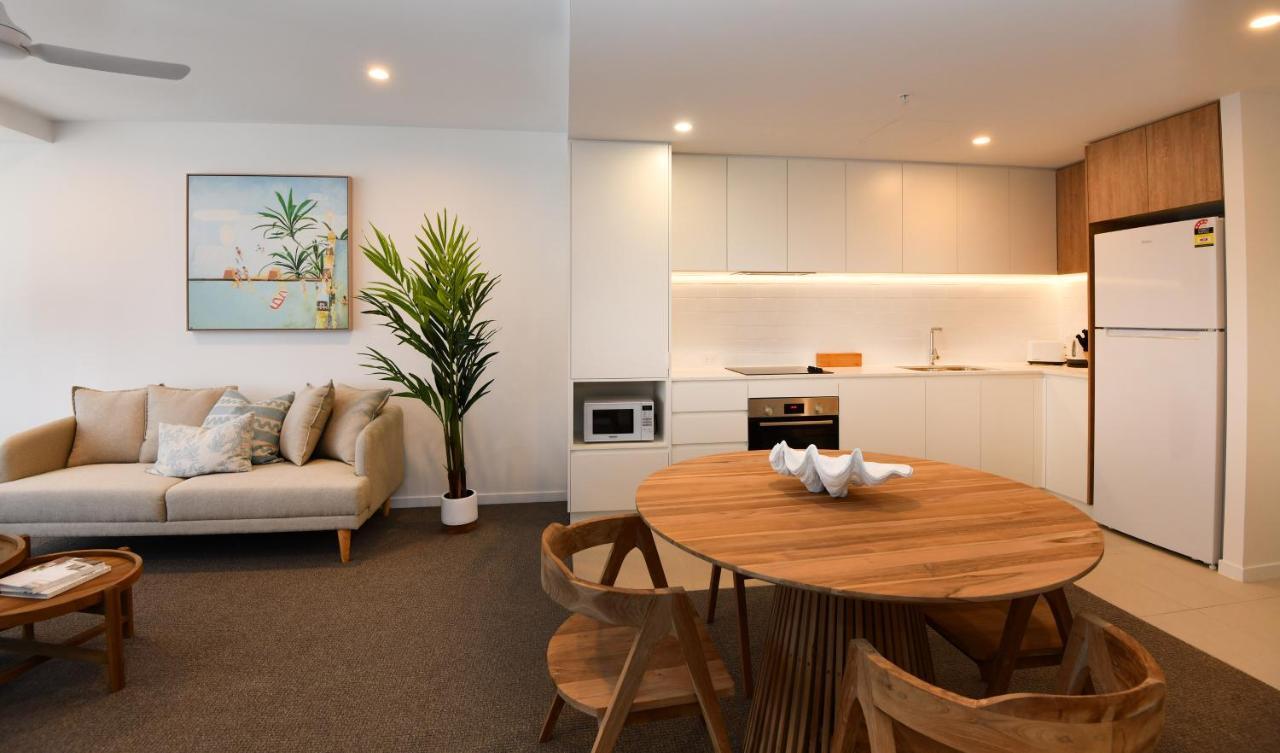 X Kirra Apartments Gold Coast Extérieur photo