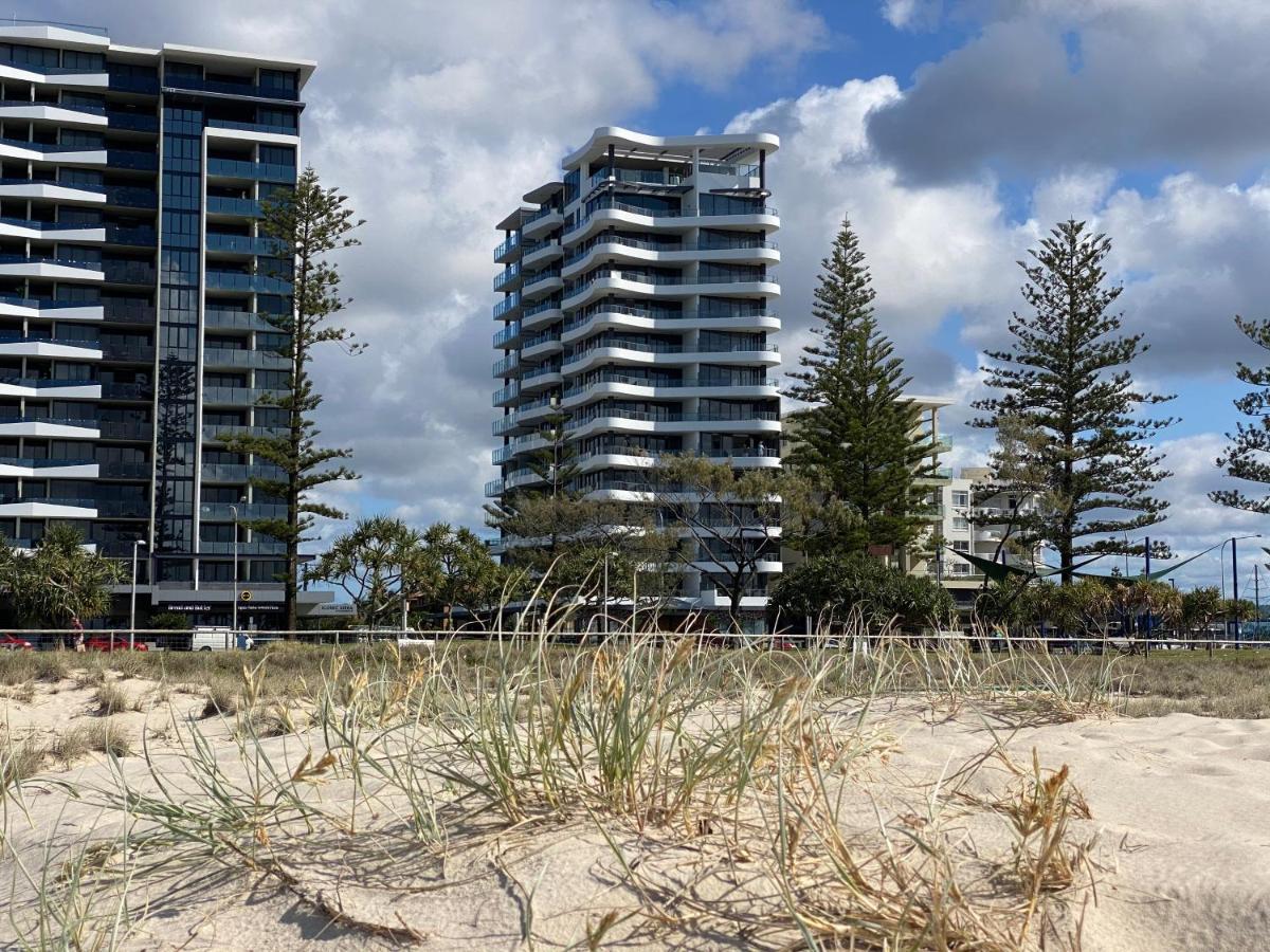 X Kirra Apartments Gold Coast Extérieur photo