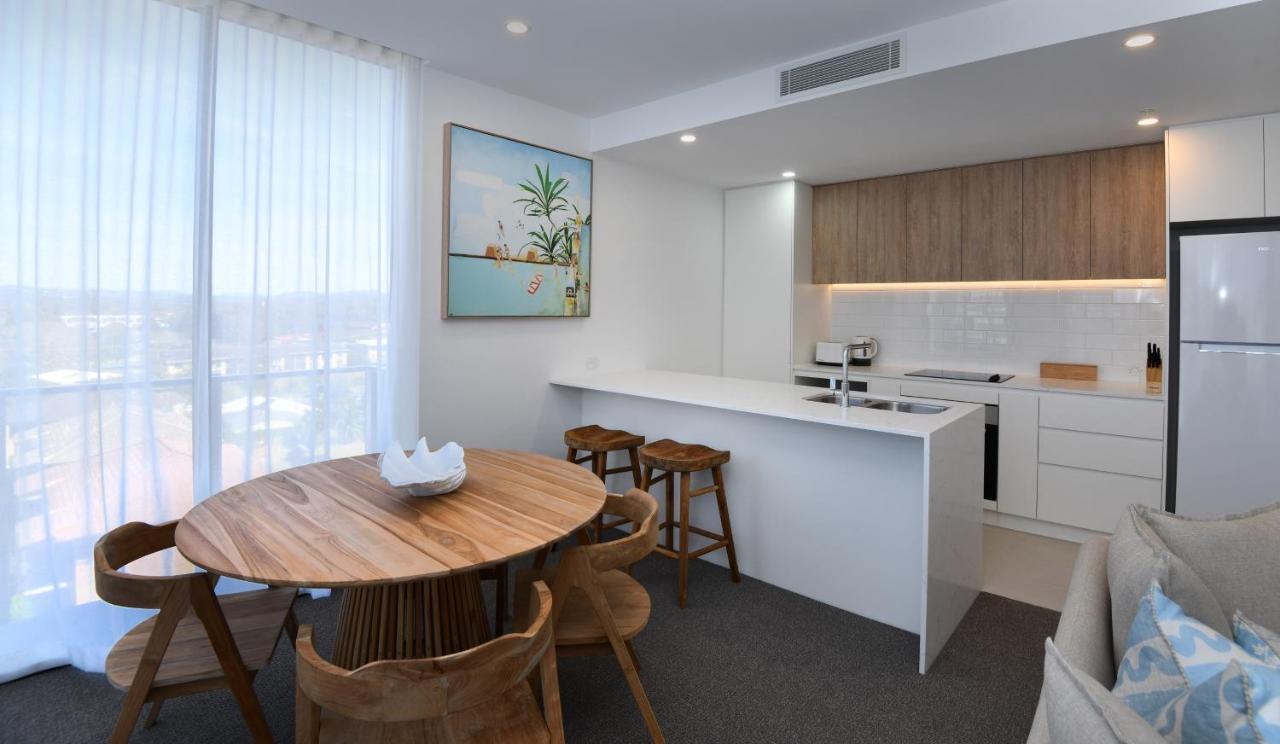 X Kirra Apartments Gold Coast Extérieur photo